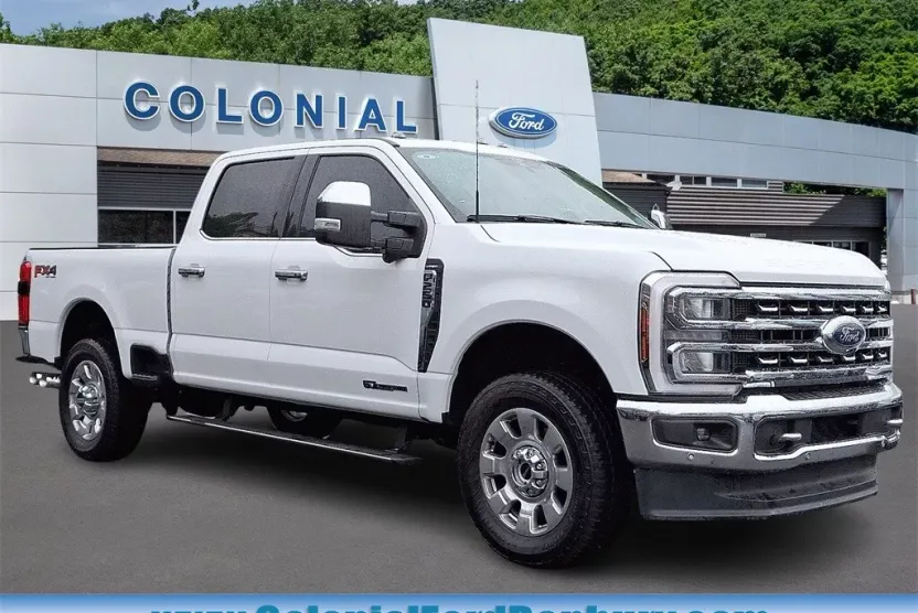2024 Ford F-250 photo 1