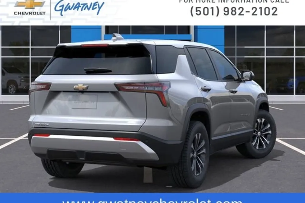 2026 Chevrolet Equinox LT photo 1