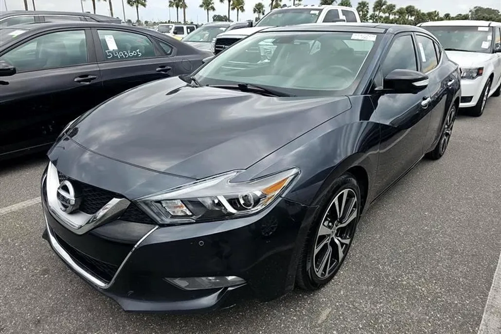 2016 Nissan Maxima S photo 1