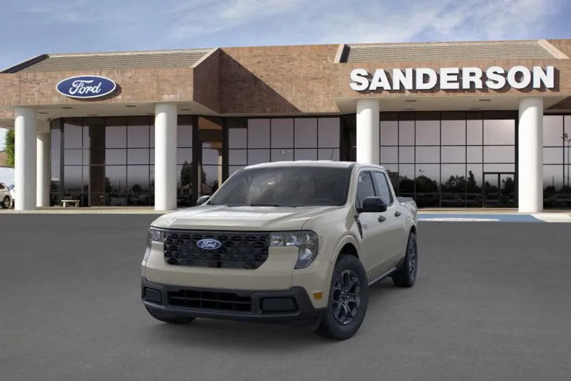 2025 Ford Maverick XLT photo 1
