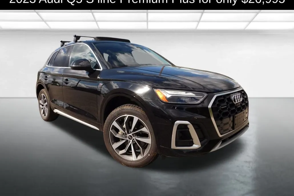 2023 Audi Q5 45 S line Premium photo 1