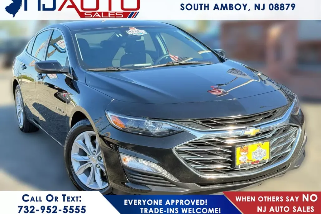 2023 Chevrolet Malibu 1LT photo 1