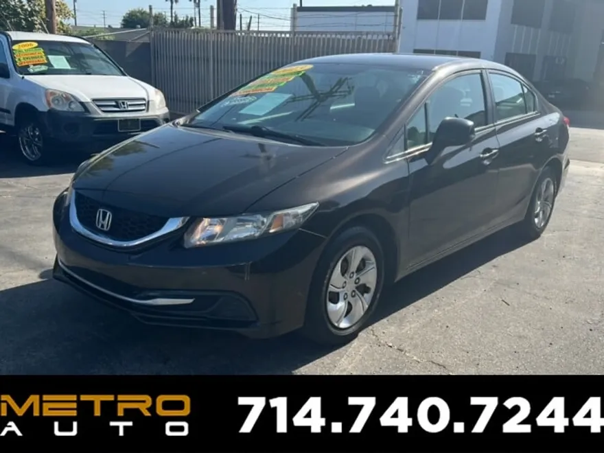 2013 Honda Civic LX photo 1