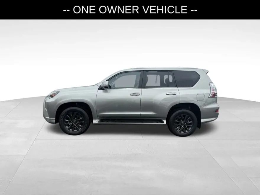 2023 Lexus GX 460 Premium photo 2