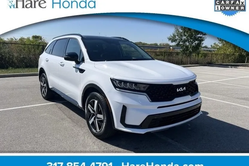 2022 Kia Sorento S photo 1