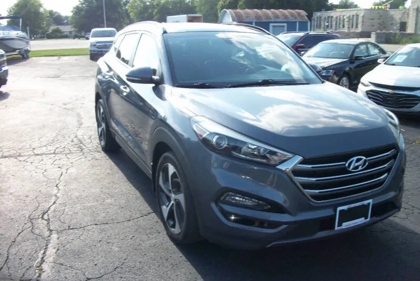 2016 Hyundai Tucson Limited photo 1