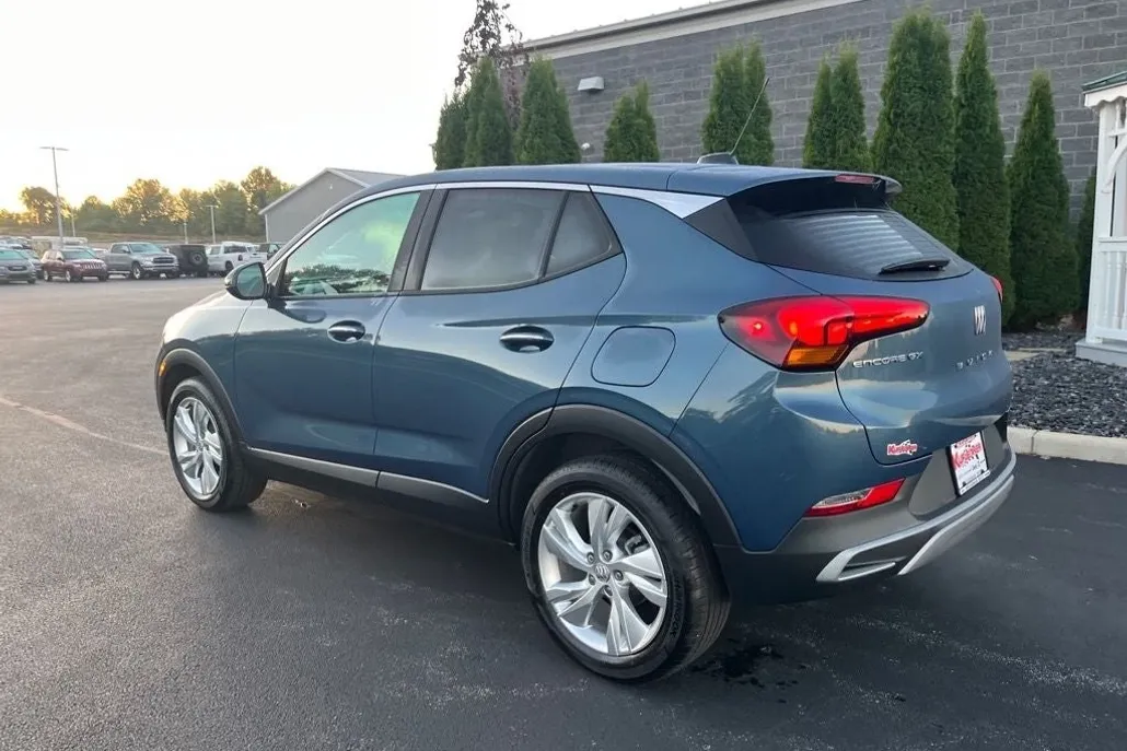2025 Buick Encore GX Preferred photo 1