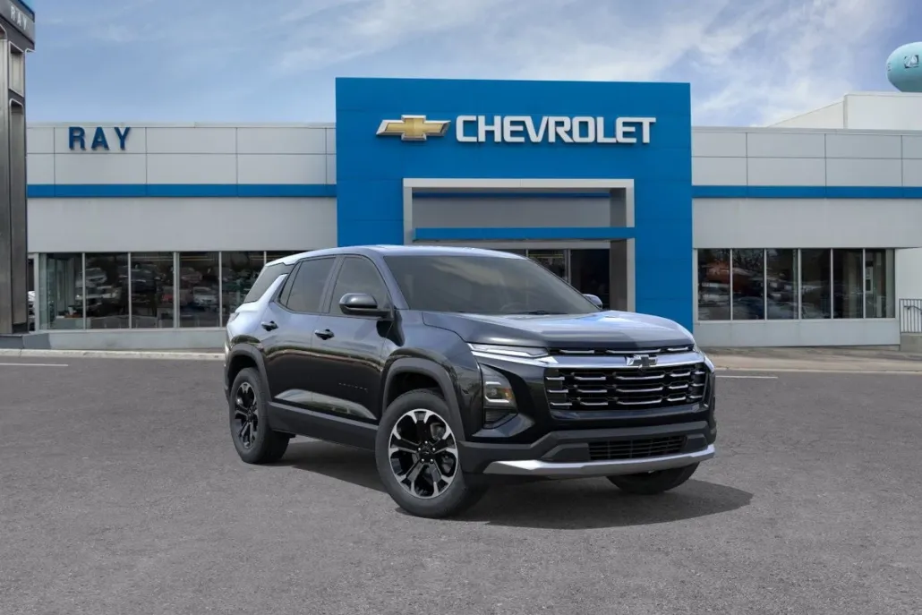 2026 Chevrolet Equinox LT photo 1