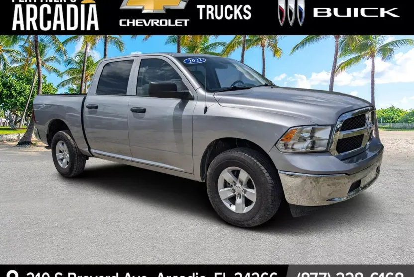 2022 Ram 1500 Classic SLT photo 1