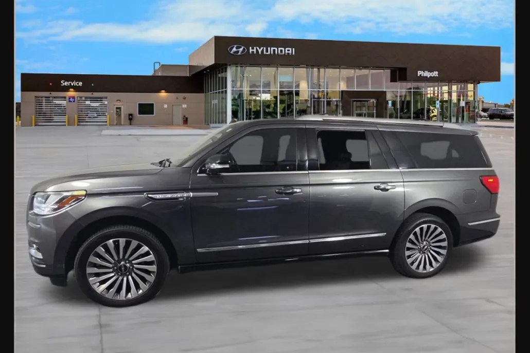 2018 Lincoln Navigator L Reserve photo 1