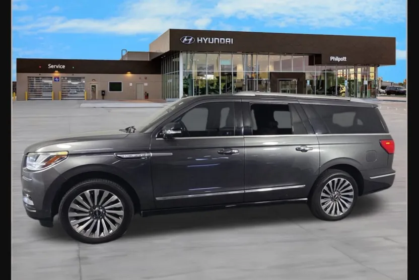 2018 Lincoln Navigator L Reserve photo 1
