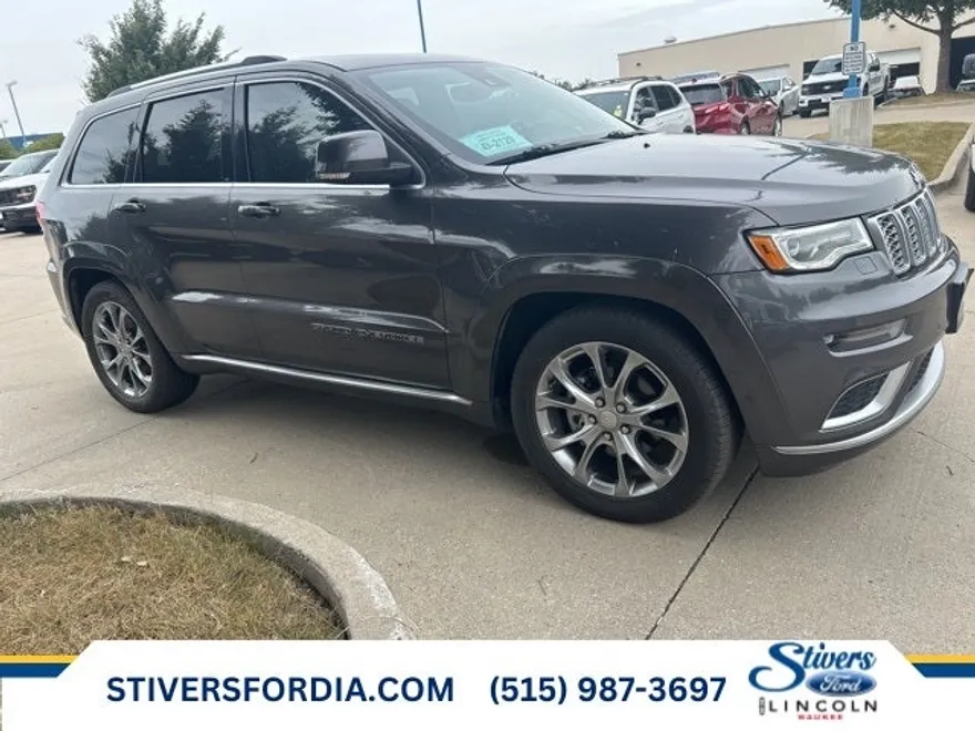 2020 Jeep Grand Cherokee Summit photo 1