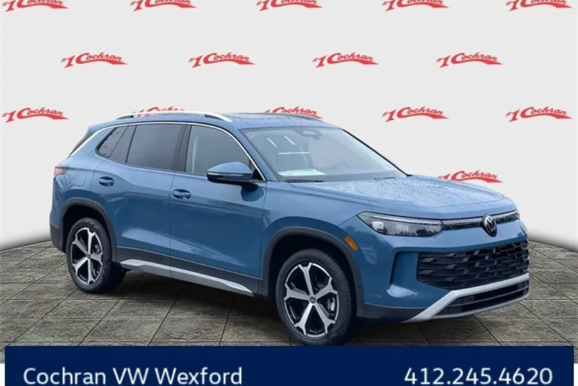 2025 Volkswagen Tiguan SE photo 1