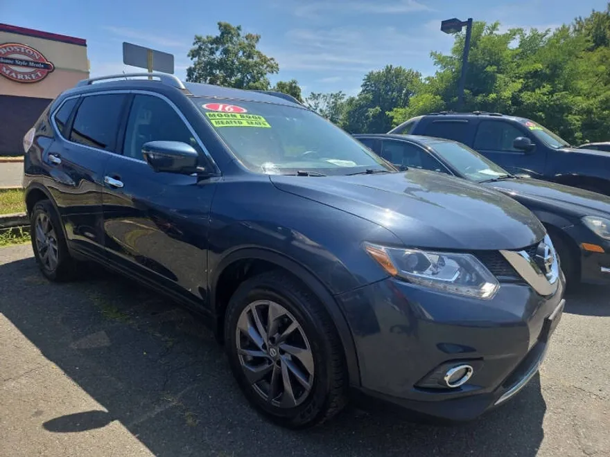 2016 Nissan Rogue SL photo 1