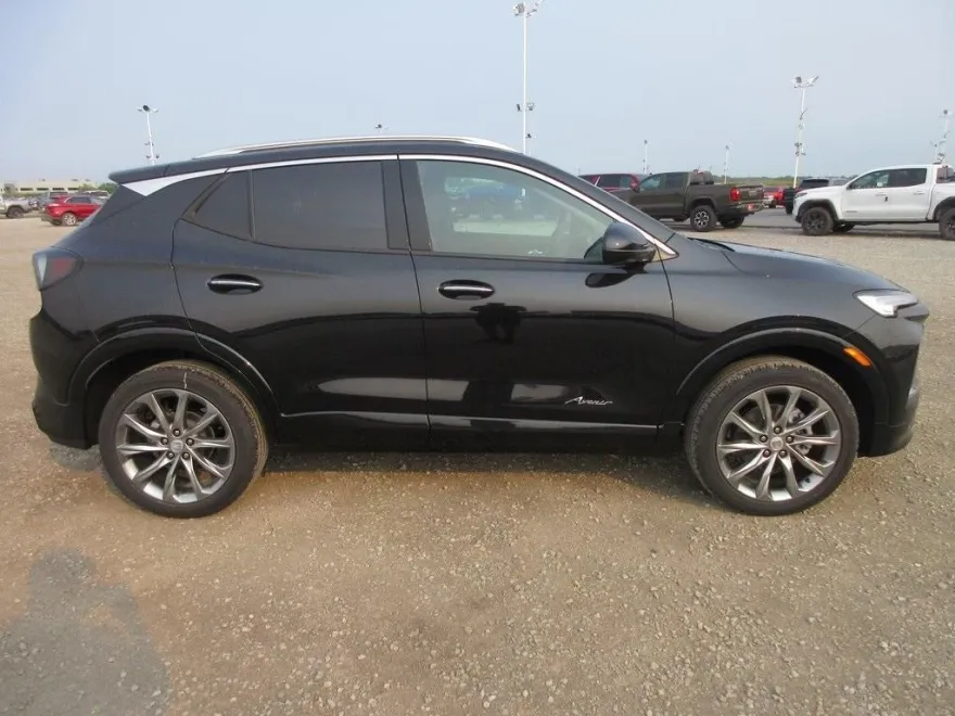 2026 Buick Encore GX Avenir photo 1