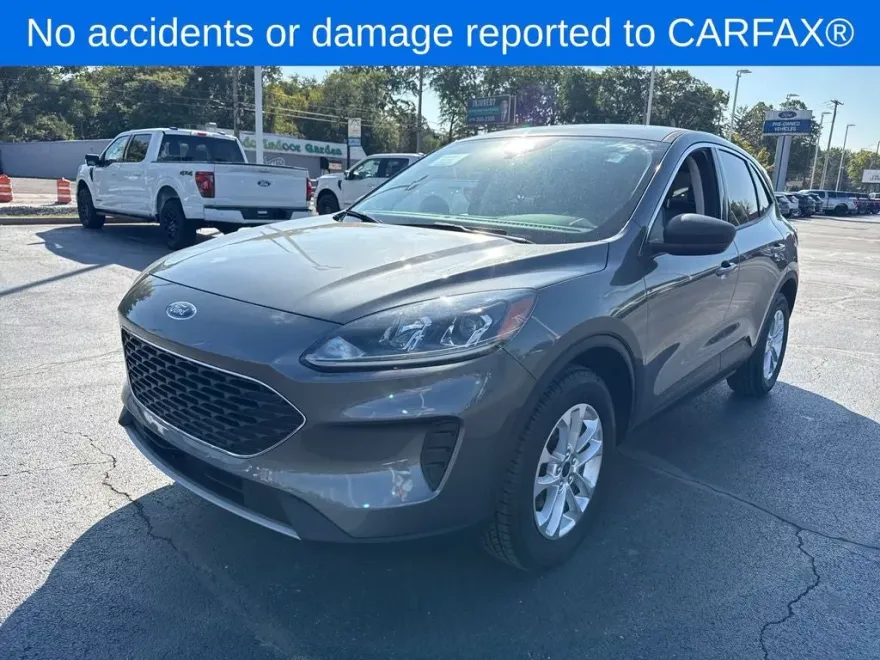 2022 Ford Escape SE photo 1