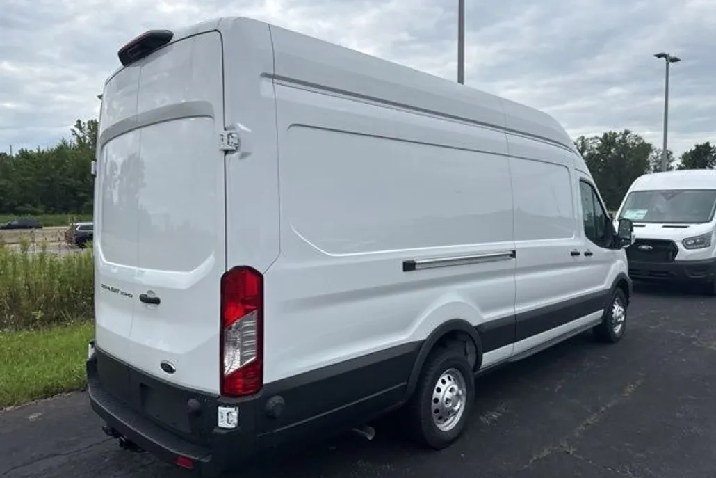 2025 Ford Transit photo 1
