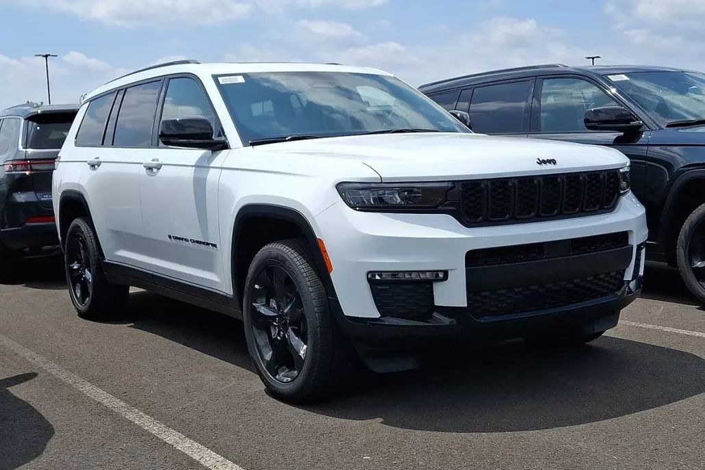 2025 Jeep Grand Cherokee Limited photo 1