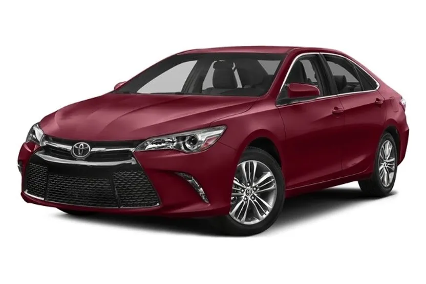 2017 Toyota Camry SE photo 1