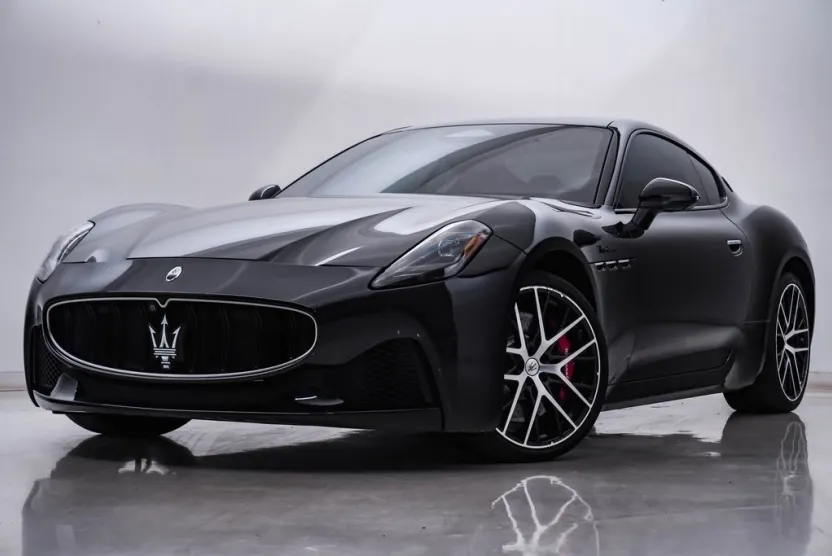 2024 Maserati Granturismo Modena photo 1