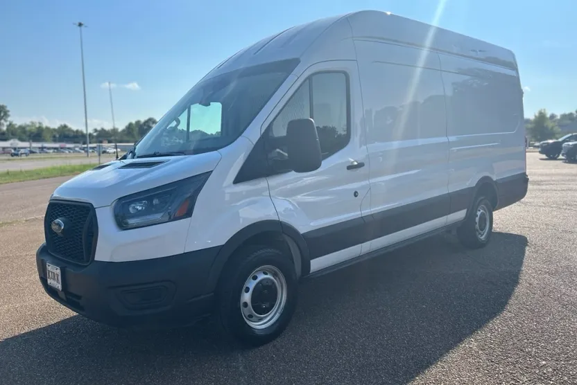 2023 Ford Transit Cargo Van photo 1