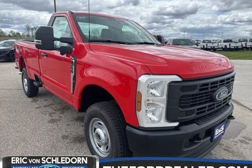 2025 Ford F-250 photo 1
