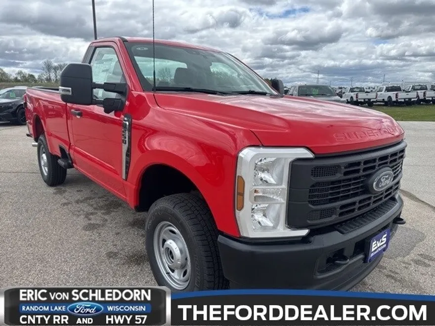 2025 Ford F-250 photo 1