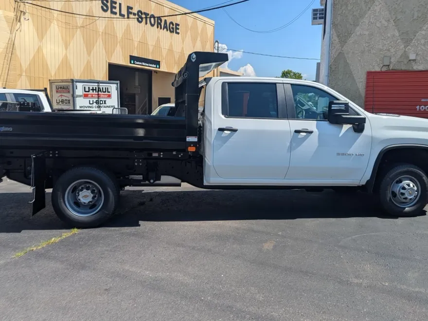 2024 Chevrolet Silverado 3500HD Work Truck photo 1