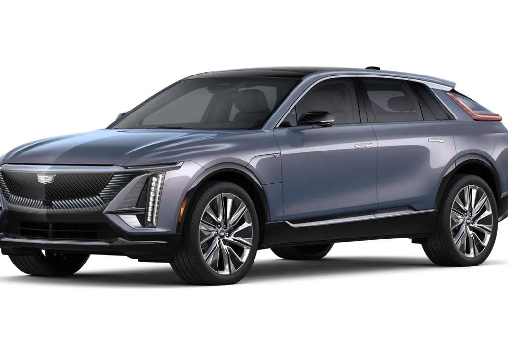 2025 Cadillac Lyriq Luxury photo 1