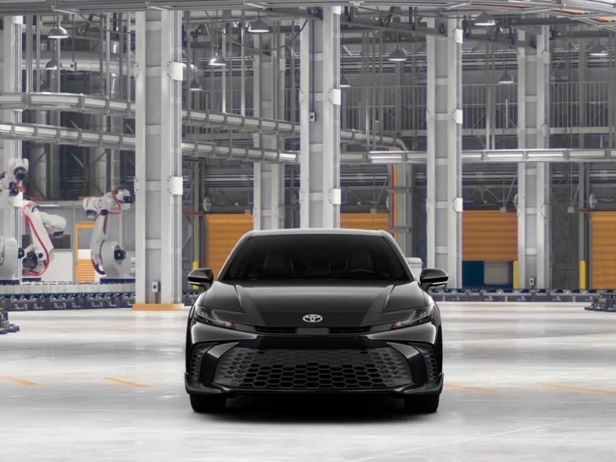 2026 Toyota Camry SE photo 1