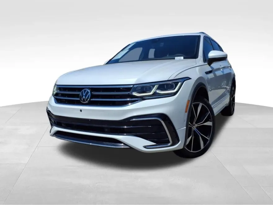 2022 Volkswagen Tiguan SEL Premium R-Line photo 1