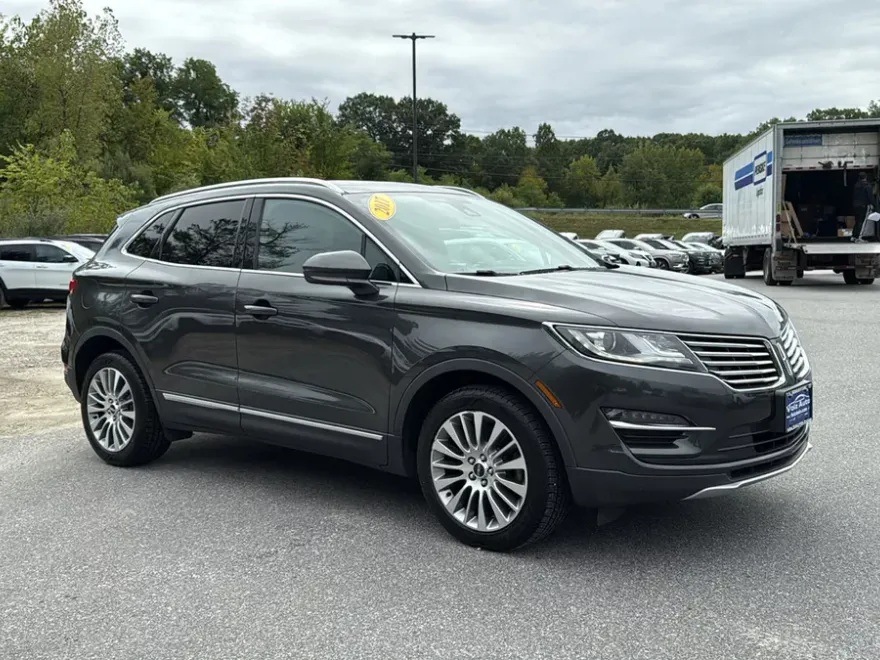 2017 Lincoln MKC Reserve photo 1