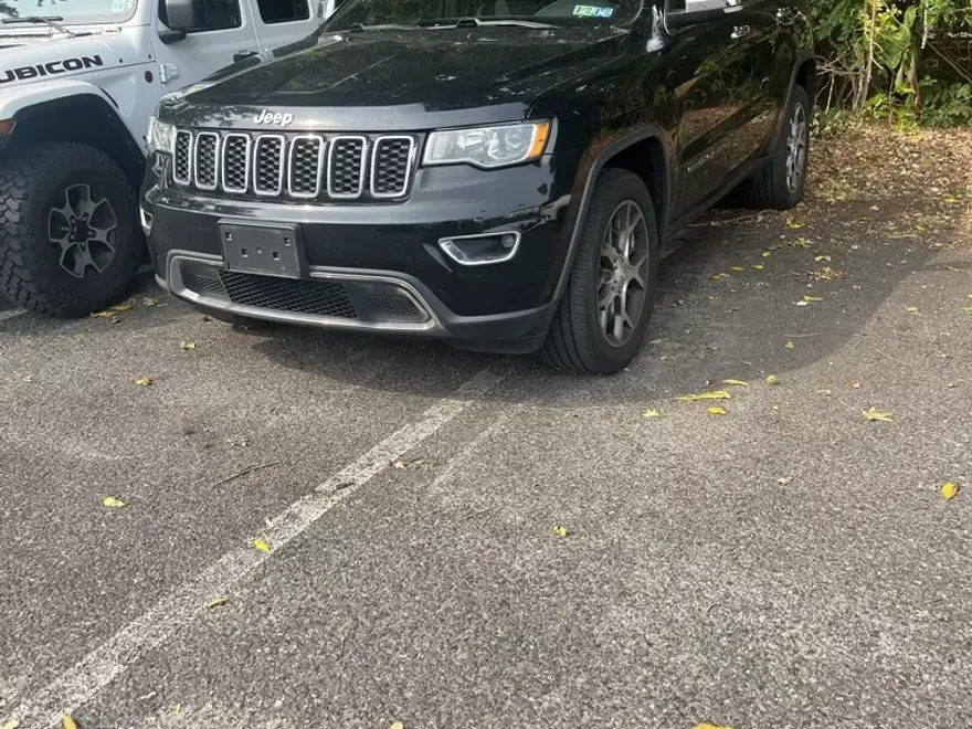 2019 Jeep Grand Cherokee Limited photo 1