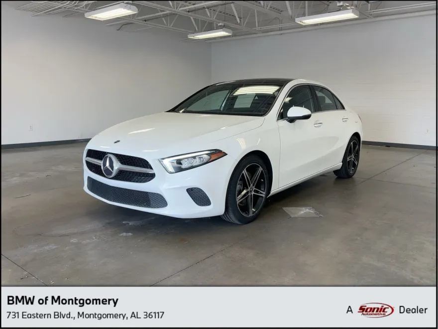 2022 Mercedes Benz A 220 photo 1
