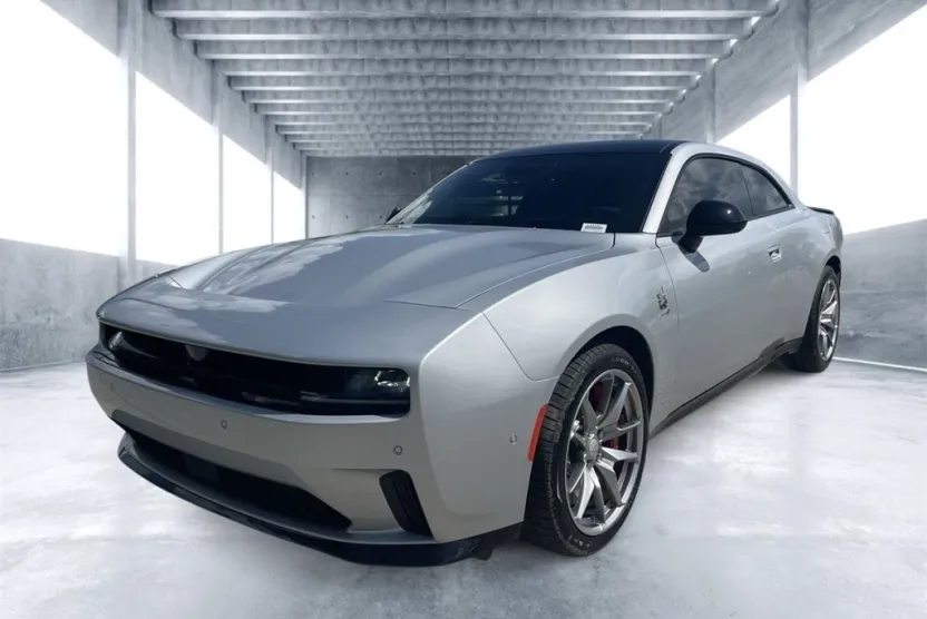 2025 Dodge Charger R/T Scat Pack photo 1