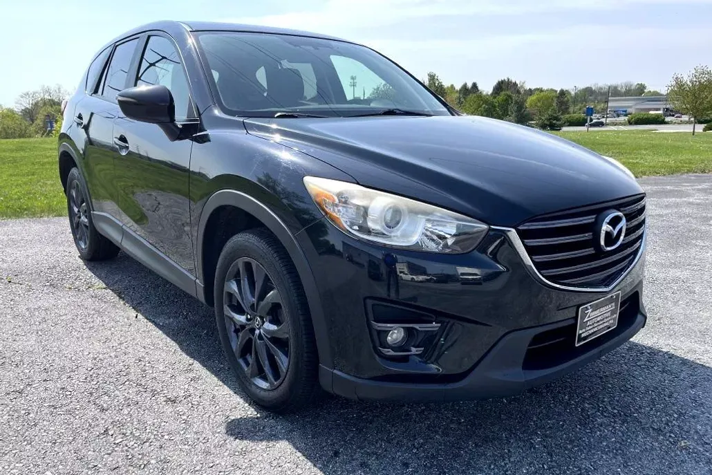 2016 Mazda CX-5 Grand Touring photo 1