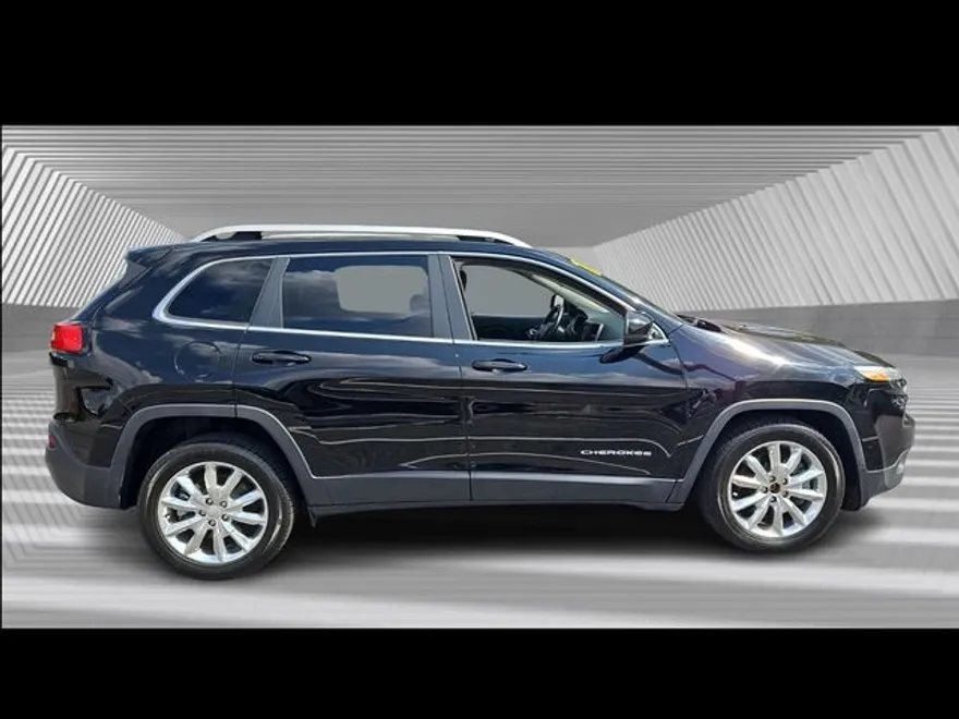 2017 Jeep Cherokee Limited photo 1