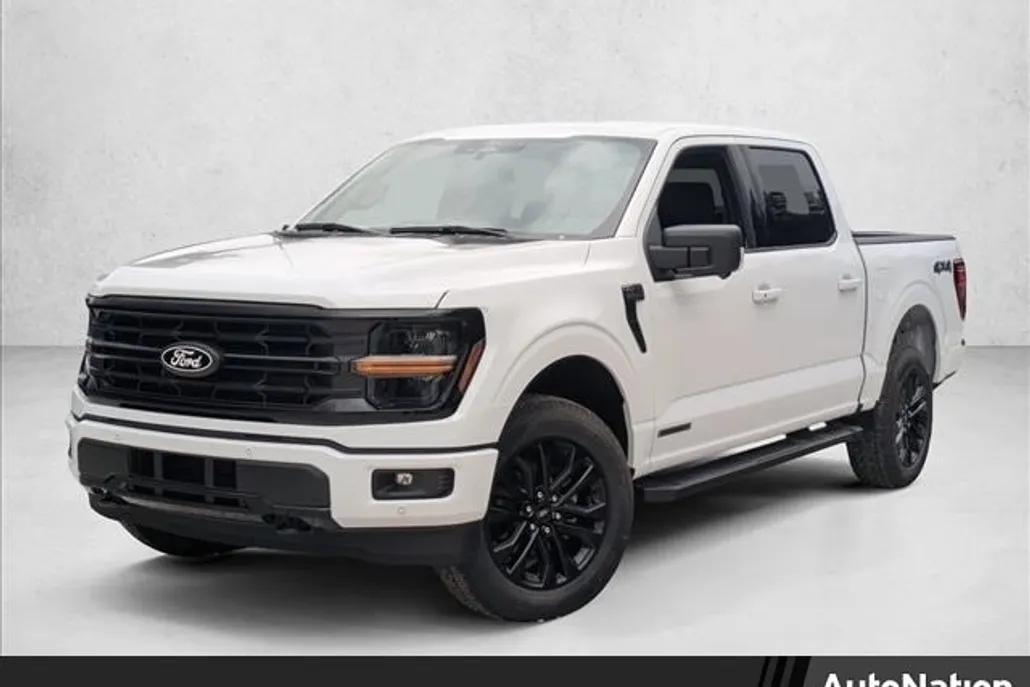 2025 Ford F-150 XLT photo 1