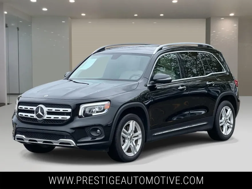 2021 Mercedes Benz GLB 250 4MATIC photo 1