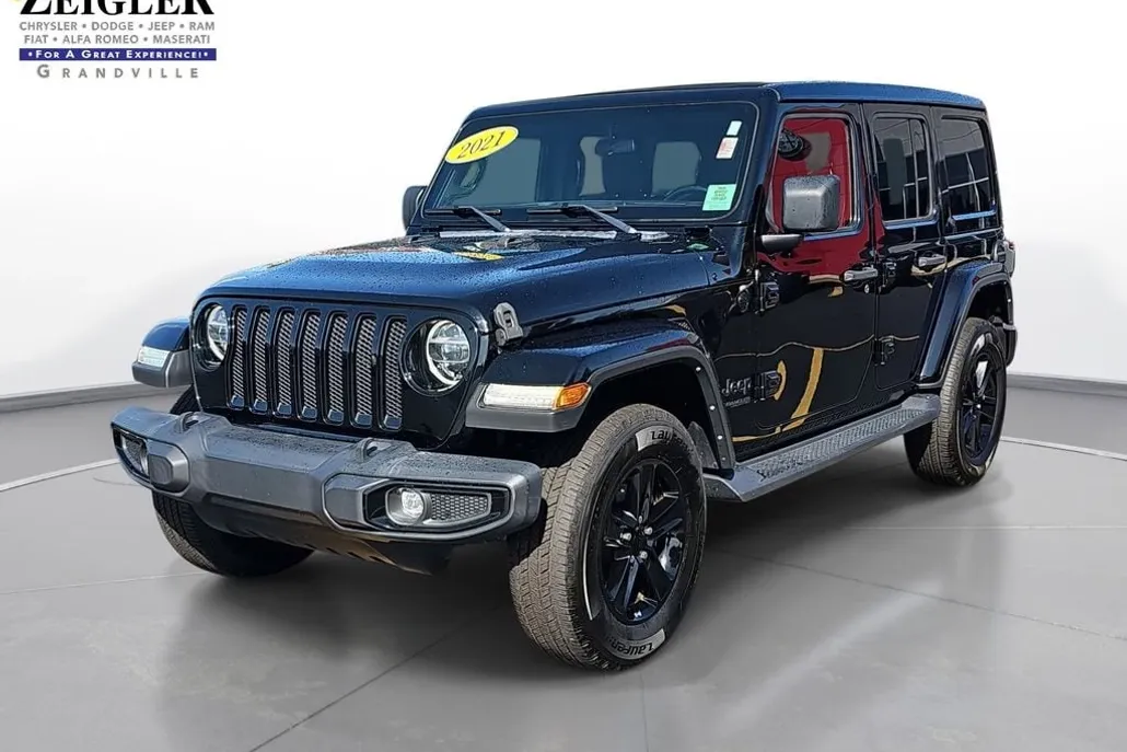 2021 Jeep Wrangler Unlimited Sahara Altitude photo 1