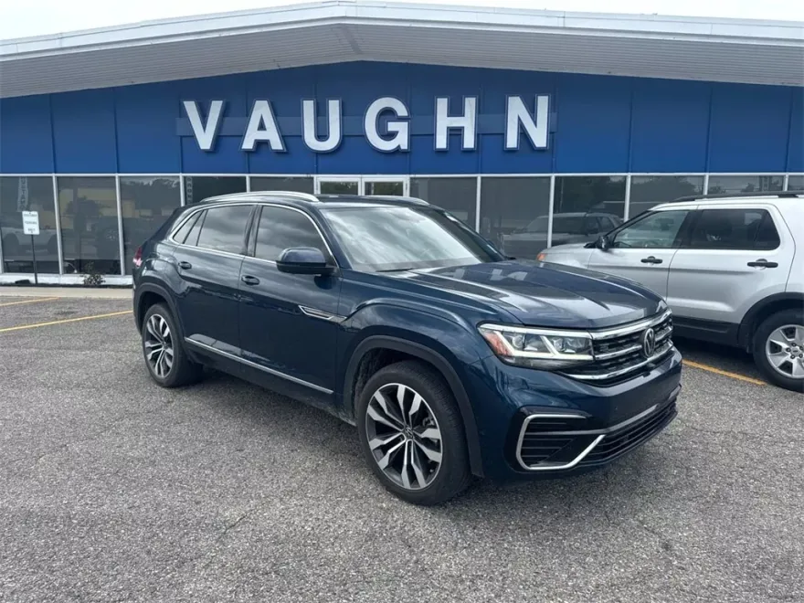 2023 Volkswagen Atlas Cross Sport V6 SEL Premium R-Line photo 1