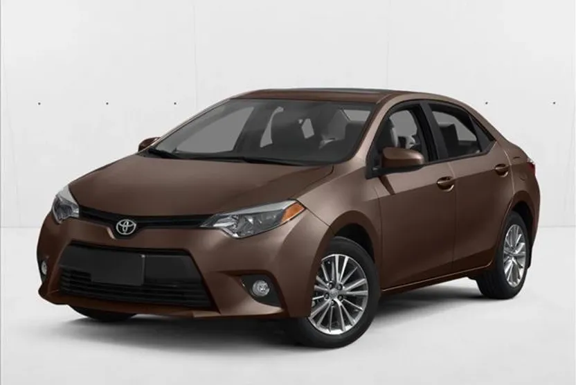 2014 Toyota Corolla LE Plus photo 1