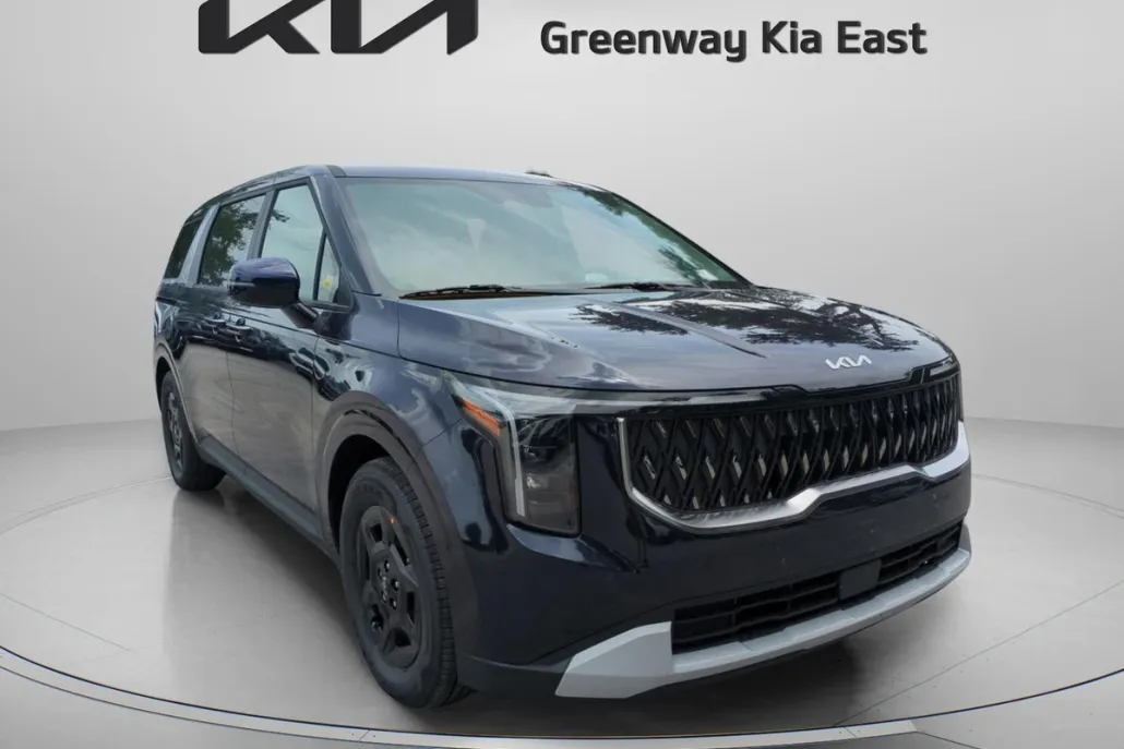 2026 Kia Carnival LXS photo 1