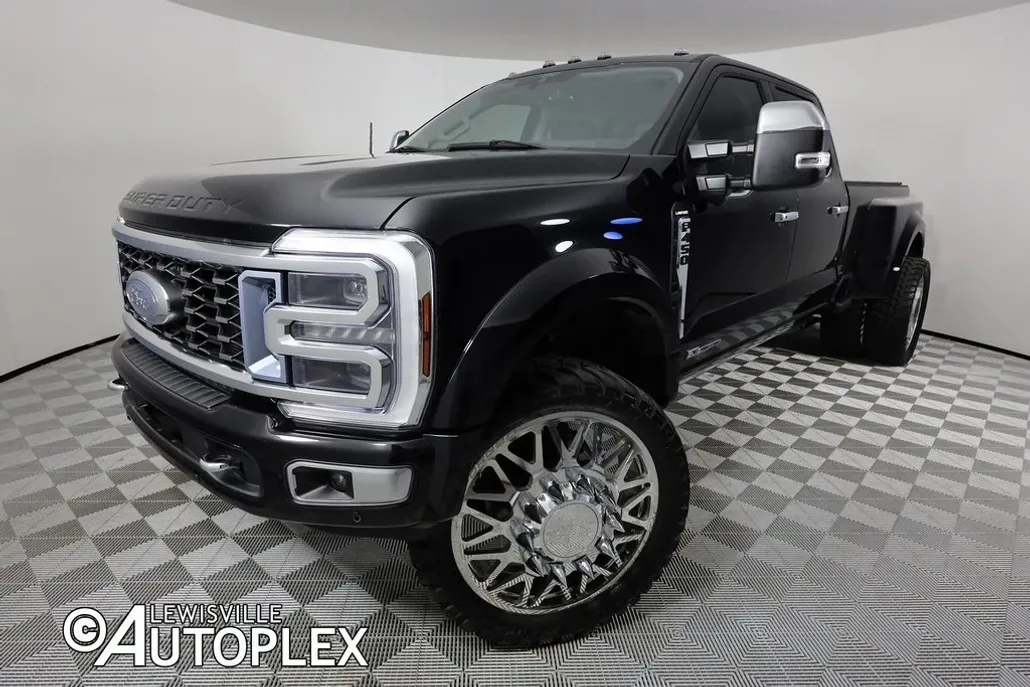2024 Ford F-450 Limited photo 1