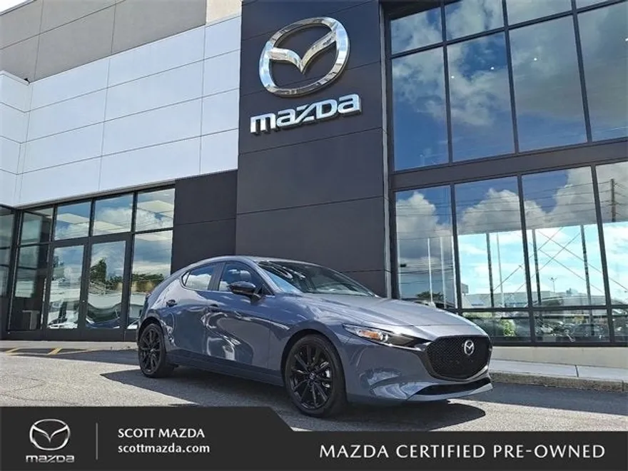 2024 Mazda Mazda3 Hatchback 2.5 s Carbon photo 1