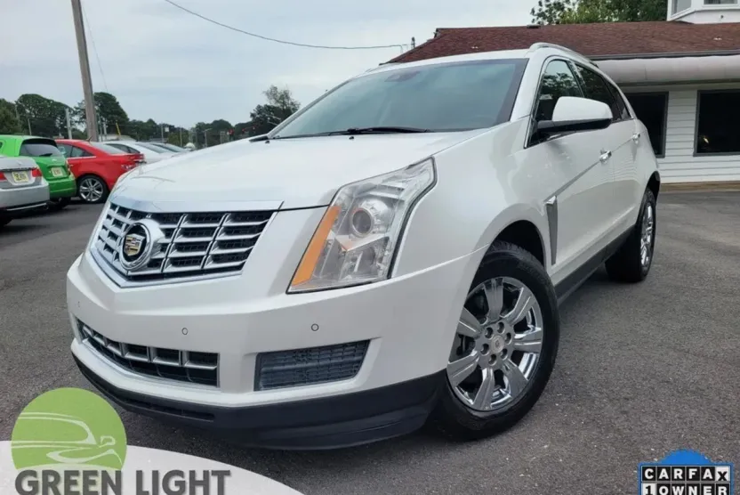 2015 Cadillac SRX Luxury photo 1