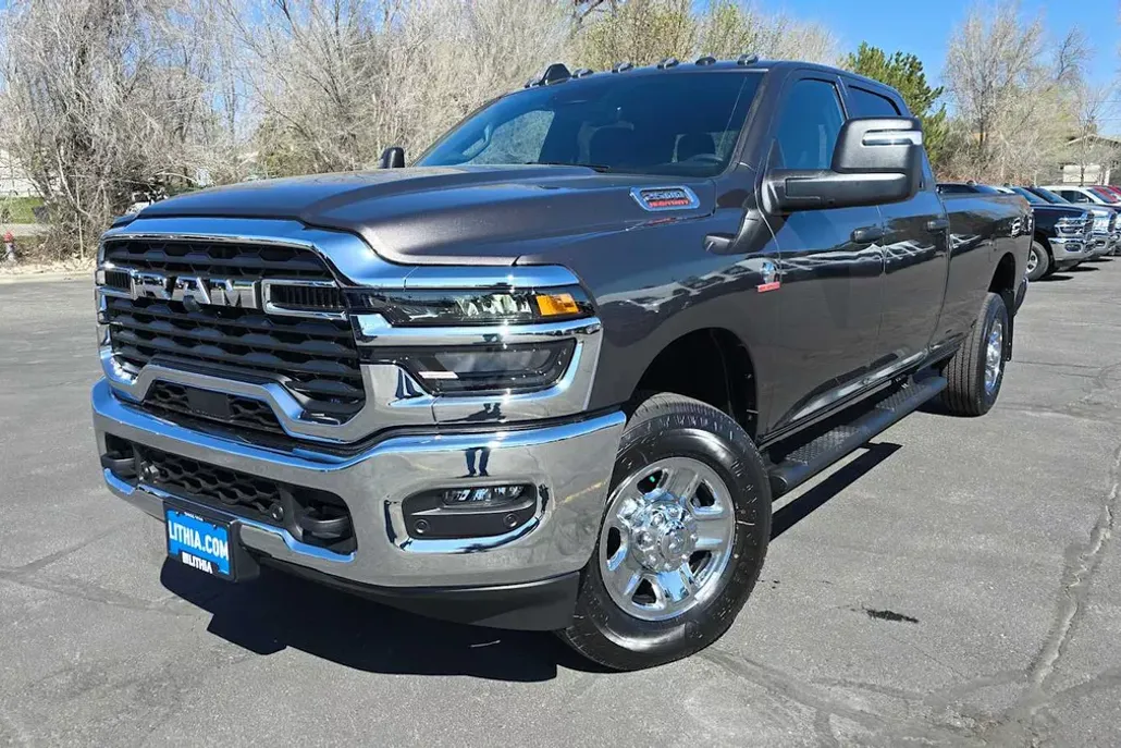 2025 Ram 2500 Tradesman photo 1