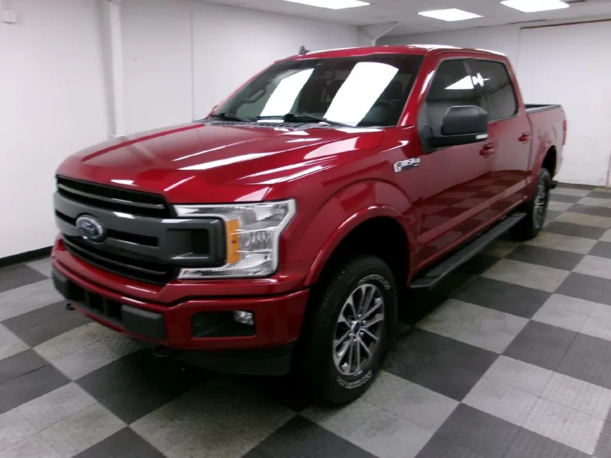 2019 Ford F-150 XLT photo 1