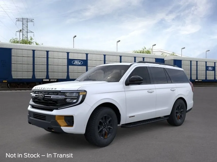 2025 Ford Expedition photo 1