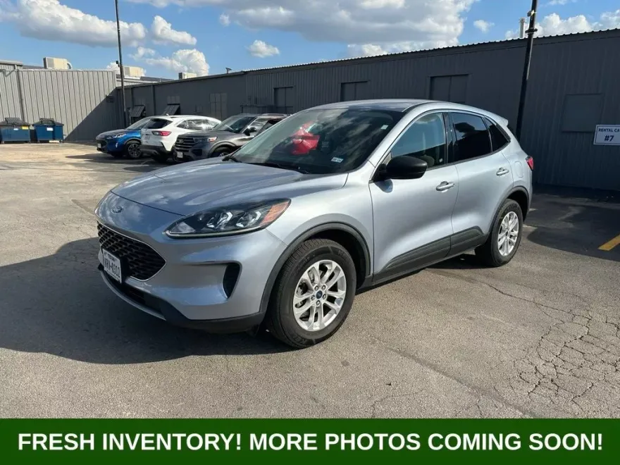 2022 Ford Escape SE photo 1